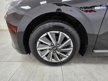 Hyundai IONIQ Premium SE