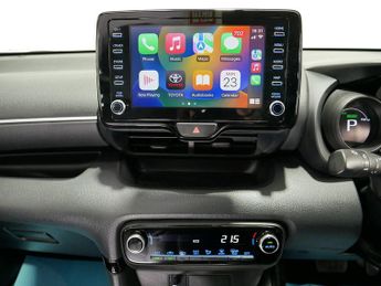 Toyota Yaris VVT-h Design