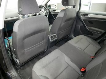 Volkswagen Golf TDI BlueMotion Tech Match Edition