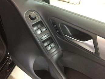 Volkswagen Golf TSI S 5DR 1.2 5dr Hatchback Automatic Petrol