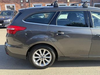 Ford Focus 1.0T EcoBoost Titanium Estate 5dr Petrol Auto Euro 6 (s/s) (125 