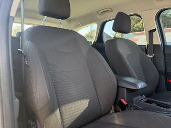 Ford Focus 1.0T EcoBoost Titanium Estate 5dr Petrol Auto Euro 6 (s/s) (125 