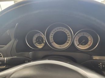 Mercedes-Benz E Class E220d BlueTEC AMG Line Coupe 2.1 Automatic Diesel