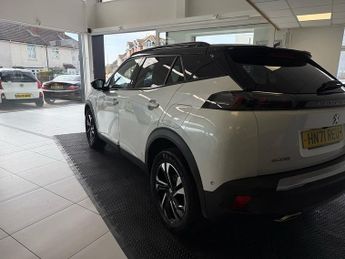 Peugeot 2008 1.2 PureTech GT SUV 5dr Petrol EAT Euro 6 (s/s) (130 ps)