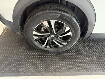Peugeot 2008 1.2 PureTech GT SUV 5dr Petrol EAT Euro 6 (s/s) (130 ps)