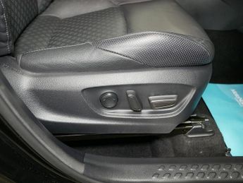 Toyota C-HR VVT-h Excel