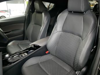 Toyota C-HR VVT-h Excel