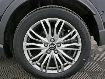 Toyota C-HR VVT-h Excel