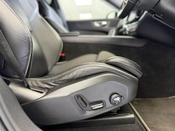 Volvo XC60 B4 MHEV R-Design Pro