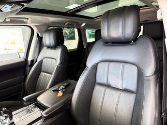 Land Rover Range Rover Sport P400 MHEV HST