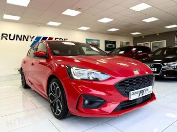 Ford Focus T EcoBoost ST-Line X