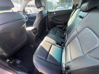 Hyundai TUCSON CRDi Premium SE
