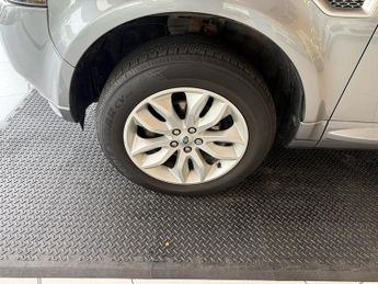 Land Rover Freelander 2 SD4 HSE SUV 2.2 Automatic Diesel