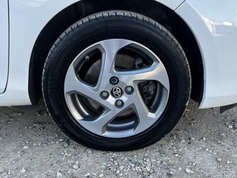 Toyota Yaris VVT-h Icon