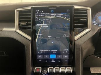 Volkswagen Amarok 3.0 TDI V6 Aventura Pickup Double Cab 4dr Diesel Auto 4Motion Eu