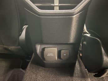 Volkswagen Amarok 3.0 TDI V6 Aventura Pickup Double Cab 4dr Diesel Auto 4Motion Eu