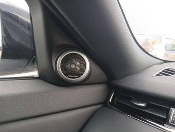 Land Rover Range Rover Evoque P250 MHEV R-Dynamic HSE