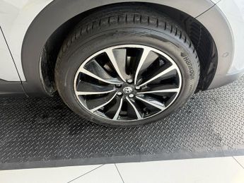 Vauxhall Grandland X 1.2 Turbo Elite Nav SUV 5dr Petrol Auto 8Spd Euro 6 (s/s) (130 p