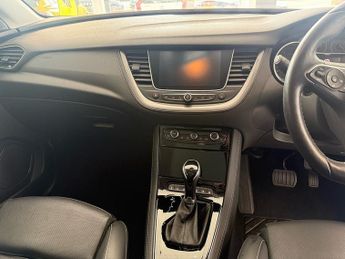 Vauxhall Grandland X 1.2 Turbo Elite Nav SUV 5dr Petrol Auto 8Spd Euro 6 (s/s) (130 p
