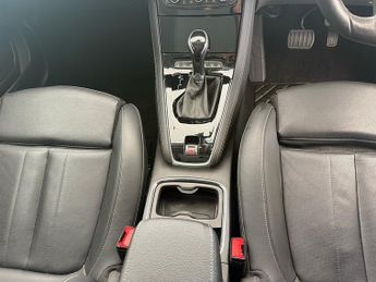 Vauxhall Grandland X 1.2 Turbo Elite Nav SUV 5dr Petrol Auto 8Spd Euro 6 (s/s) (130 p