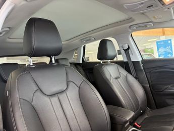 Vauxhall Grandland X 1.2 Turbo Elite Nav SUV 5dr Petrol Auto 8Spd Euro 6 (s/s) (130 p