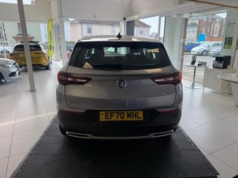 Vauxhall Grandland X 1.2 Turbo Elite Nav SUV 5dr Petrol Auto 8Spd Euro 6 (s/s) (130 p