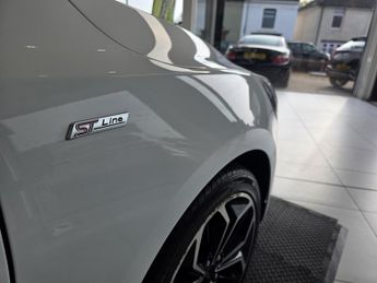 Ford Focus 1.0T EcoBoost ST-Line X Hatchback 5dr Petrol Auto Euro 6 (s/s) (