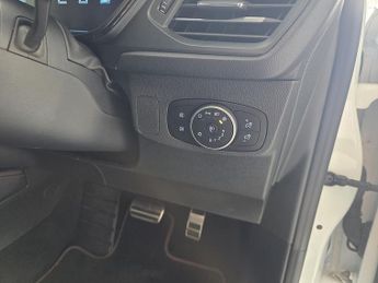 Ford Focus 1.0T EcoBoost ST-Line X Hatchback 5dr Petrol Auto Euro 6 (s/s) (