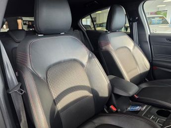 Ford Focus 1.0T EcoBoost ST-Line X Hatchback 5dr Petrol Auto Euro 6 (s/s) (