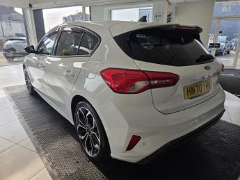 Ford Focus 1.0T EcoBoost ST-Line X Hatchback 5dr Petrol Auto Euro 6 (s/s) (