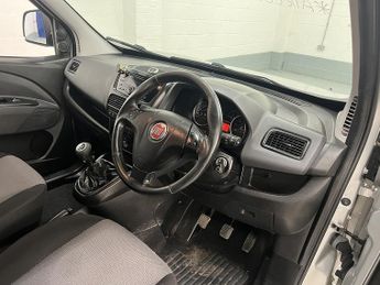 Fiat Doblo 1.6 MultiJetII Maxi Tecnico Combi Van Double Cab 6dr Diesel Manu