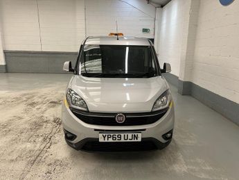 Fiat Doblo 1.6 MultiJetII Maxi Tecnico Combi Van Double Cab 6dr Diesel Manu