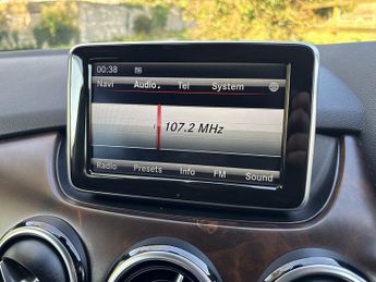 Mercedes-Benz B-Class B180 Blueefficiency Sport
