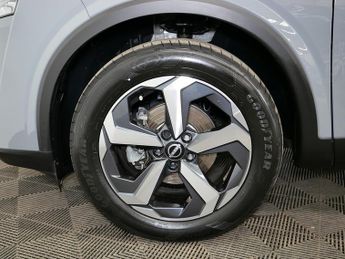 Nissan Qashqai DIG-T MHEV N-Connecta