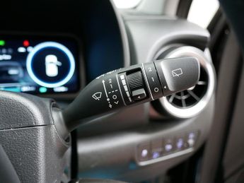 Hyundai KONA T-GDi MHEV SE Connect