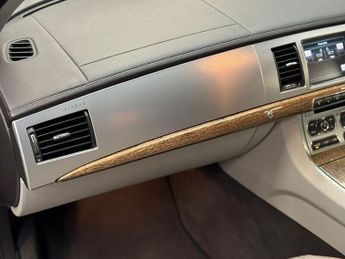 Jaguar XF d Premium Luxury
