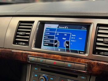 Jaguar XF d V6 Premium Luxury