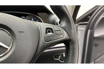 Mercedes-Benz E Class E220d SE