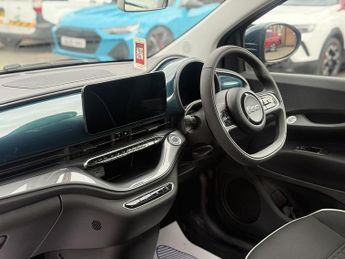 Fiat 500e 42kWh Hatchback 3dr Electric Auto (118 ps)