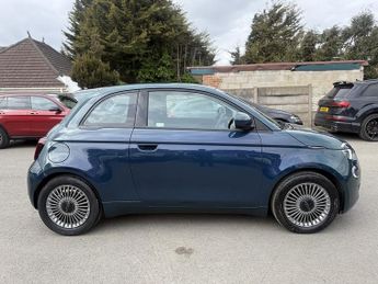 Fiat 500e 42kWh Hatchback 3dr Electric Auto (118 ps)