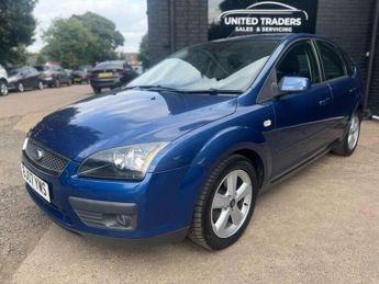 FORD FOCUS FOCUS 1.6L ZETEC CLIMATE 16V 5d AUTO 101 BHP FULL SERVICE HISTOR