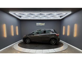 Toyota Yaris 1.5 VVT-i Icon Tech Hatchback 5dr Petrol CVT Euro 6 (111 ps)