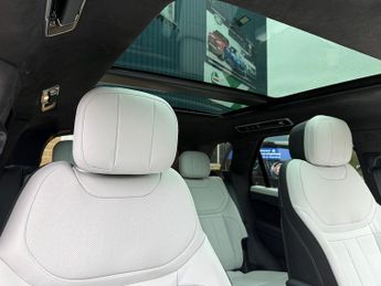 Land Rover Range Rover Sport D350 MHEV Autobiography