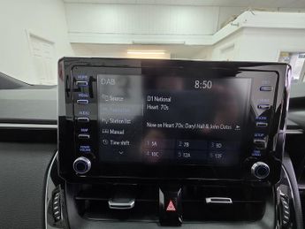 Toyota Corolla VVT-h Design