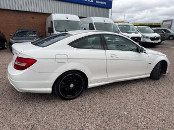 Mercedes-Benz C Class C220 CDI BlueEfficiency AMG Sport