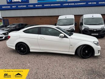 Mercedes-Benz C Class C220 CDI BlueEfficiency AMG Sport