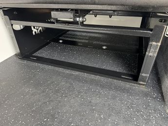 Volkswagen Transporter T6 T30 SWB 102