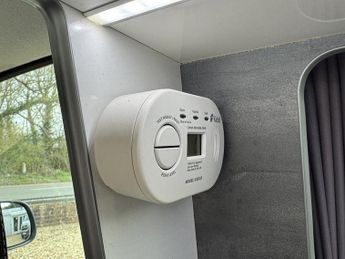 Volkswagen Transporter T6 T30 SWB 102