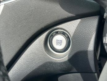 Hyundai Santa Fe CRDi Blue Drive Wiggins Edition