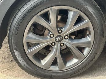 Hyundai Santa Fe CRDi Blue Drive Wiggins Edition